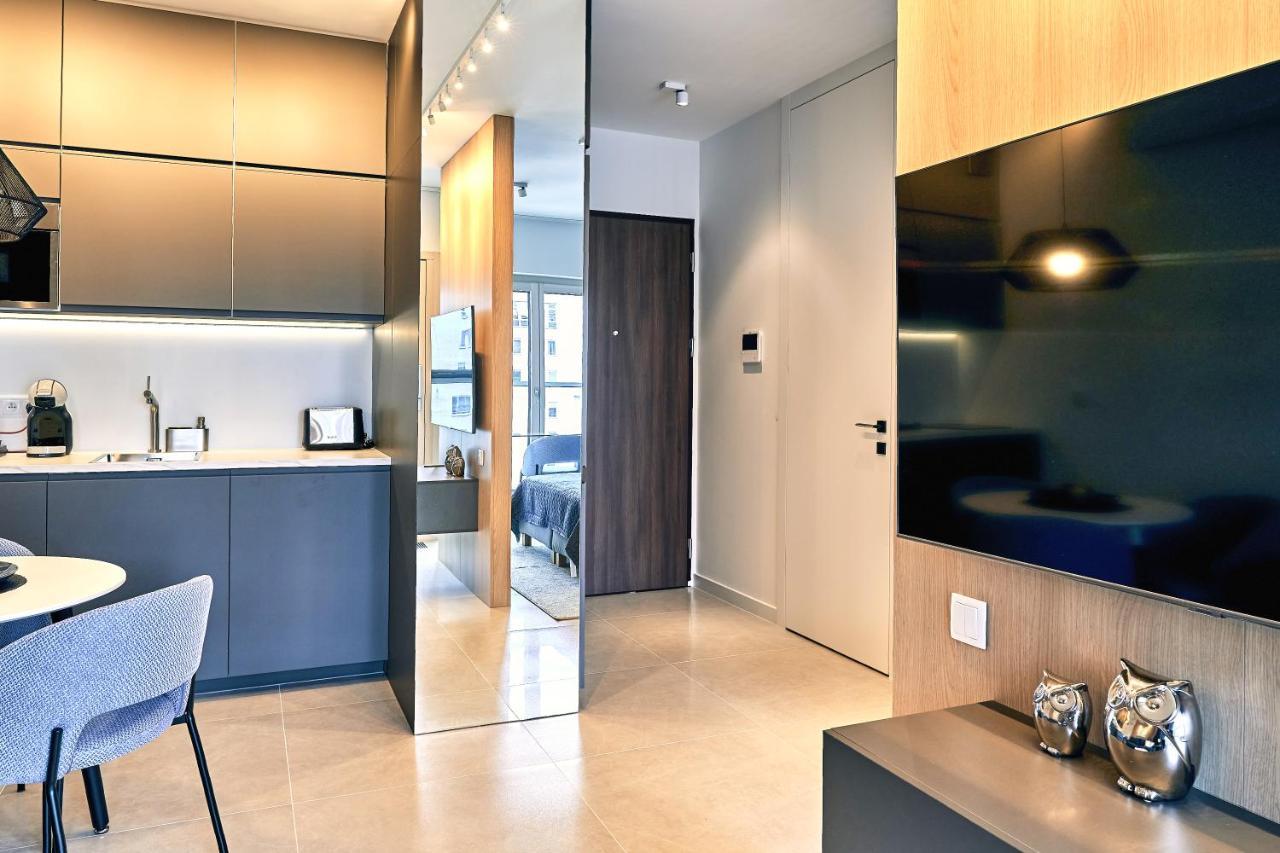 Appartement Mennica I Warschau
